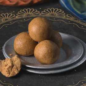 Sunni Laddu