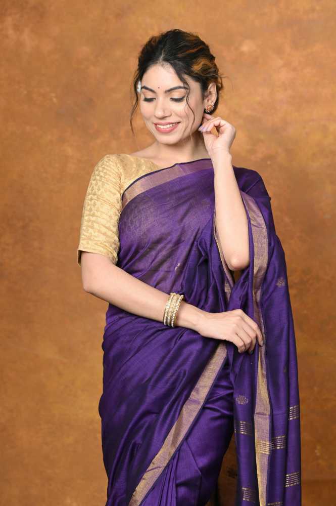 Lavender Purple VMI Design - Mul Cotton Handloom With Sleek Border And Flower Buttis