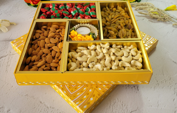 Sweedesi Holidays Special Shahi Dry Fruits Hamper